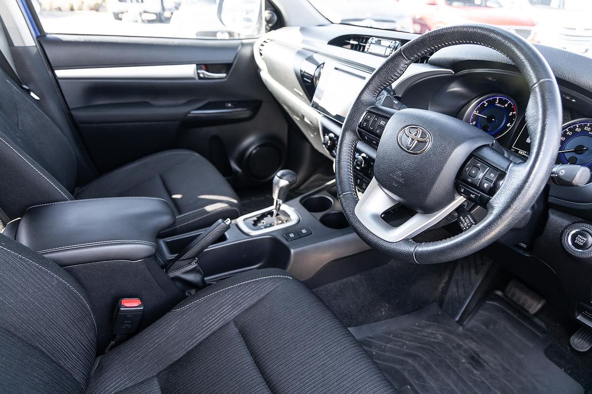 2020 Toyota Hilux SR5 GUN126R 4X4