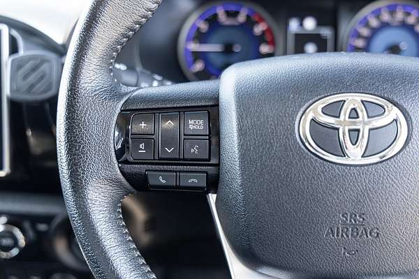 2020 Toyota Hilux SR5 GUN126R 4X4