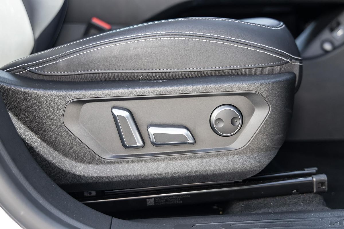 2024 GWM Haval H6 Lux Hybrid B01