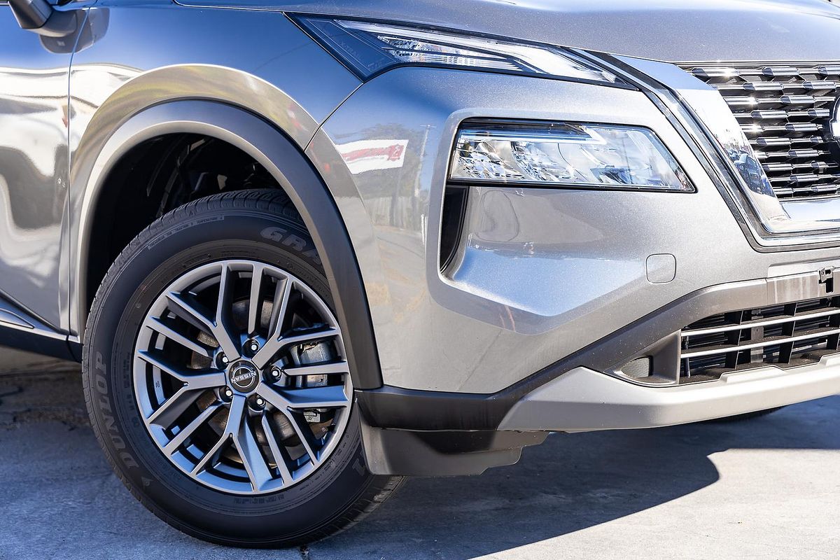 2024 Nissan X-TRAIL ST T33