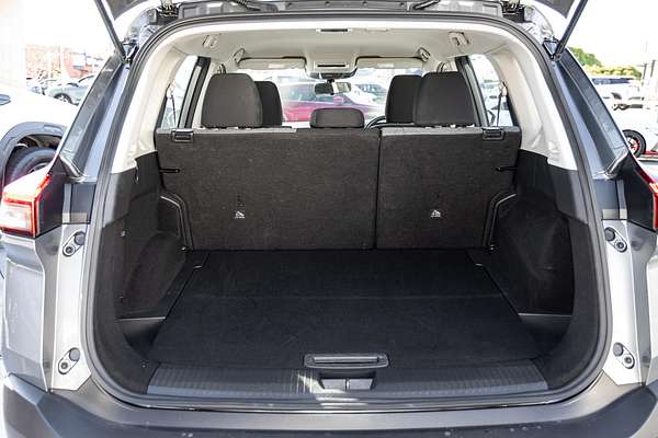 2024 Nissan X-TRAIL ST T33
