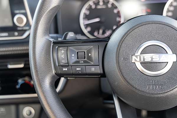 2024 Nissan X-TRAIL ST T33