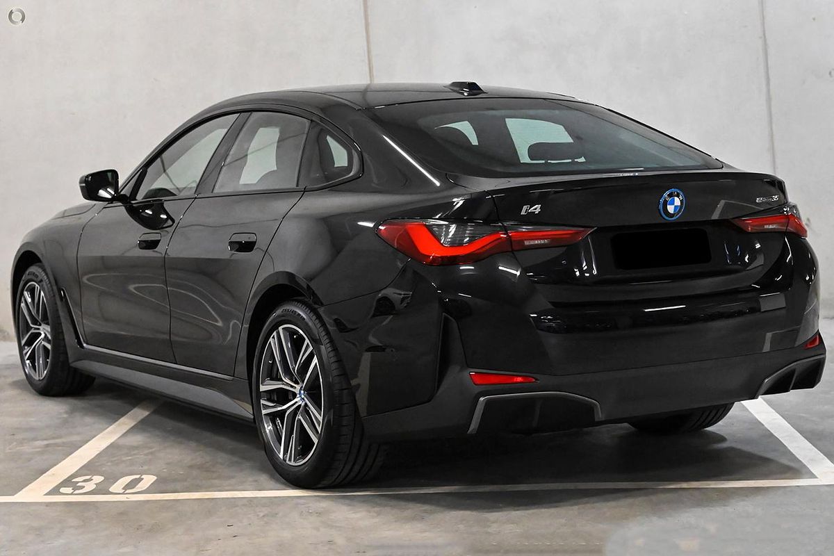 2024 BMW i4 eDrive35 G26