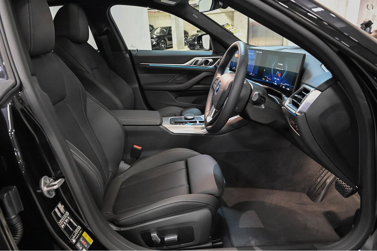 2024 BMW i4 eDrive35 G26