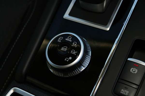 2024 Mitsubishi Outlander LS ZM