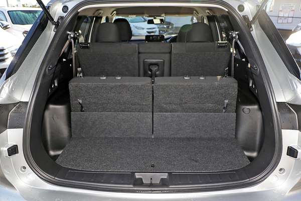 2024 Mitsubishi Outlander LS ZM