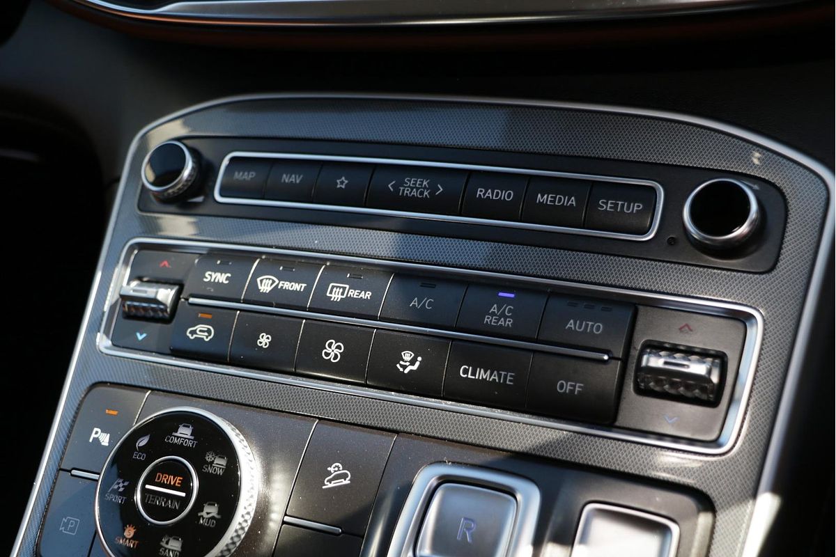 2021 Hyundai Santa Fe Elite TM.V3