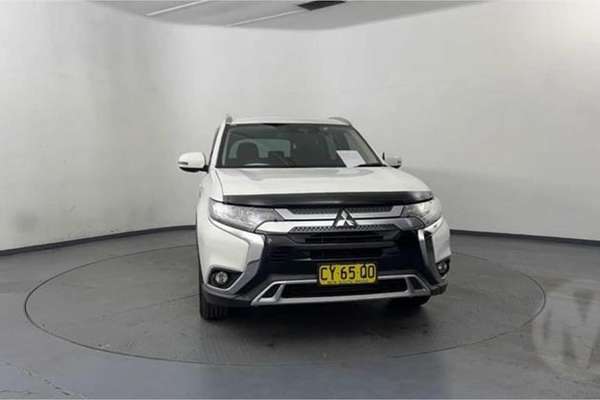 2020 Mitsubishi Outlander LS ZL