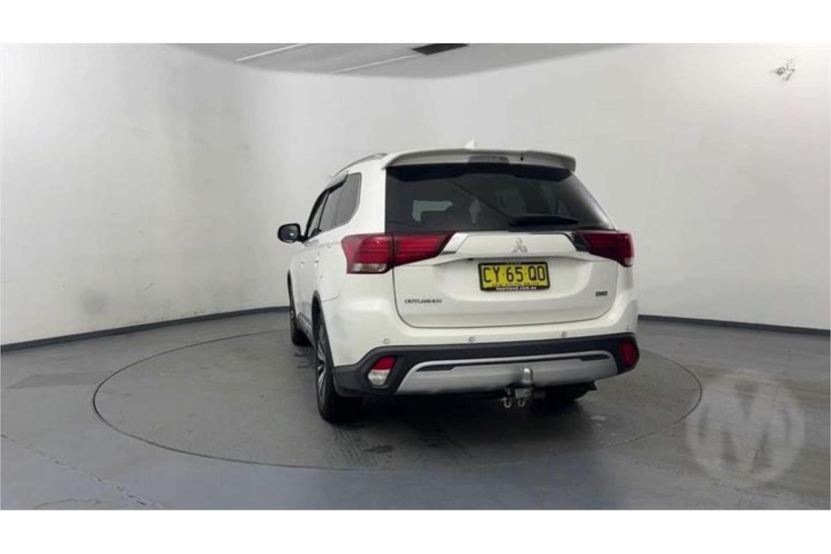 2020 Mitsubishi Outlander LS ZL