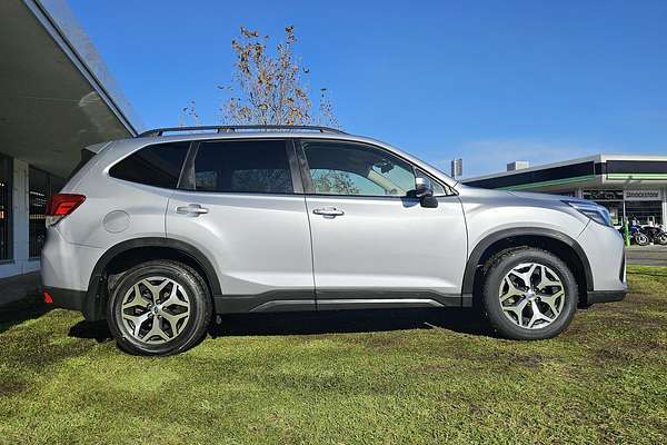 2019 Subaru Forester 2.5i S5