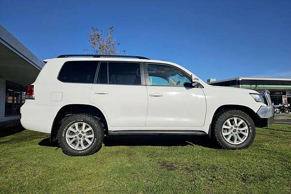 2017 Toyota Landcruiser VX VDJ200R