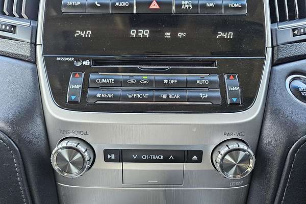 2017 Toyota Landcruiser VX VDJ200R