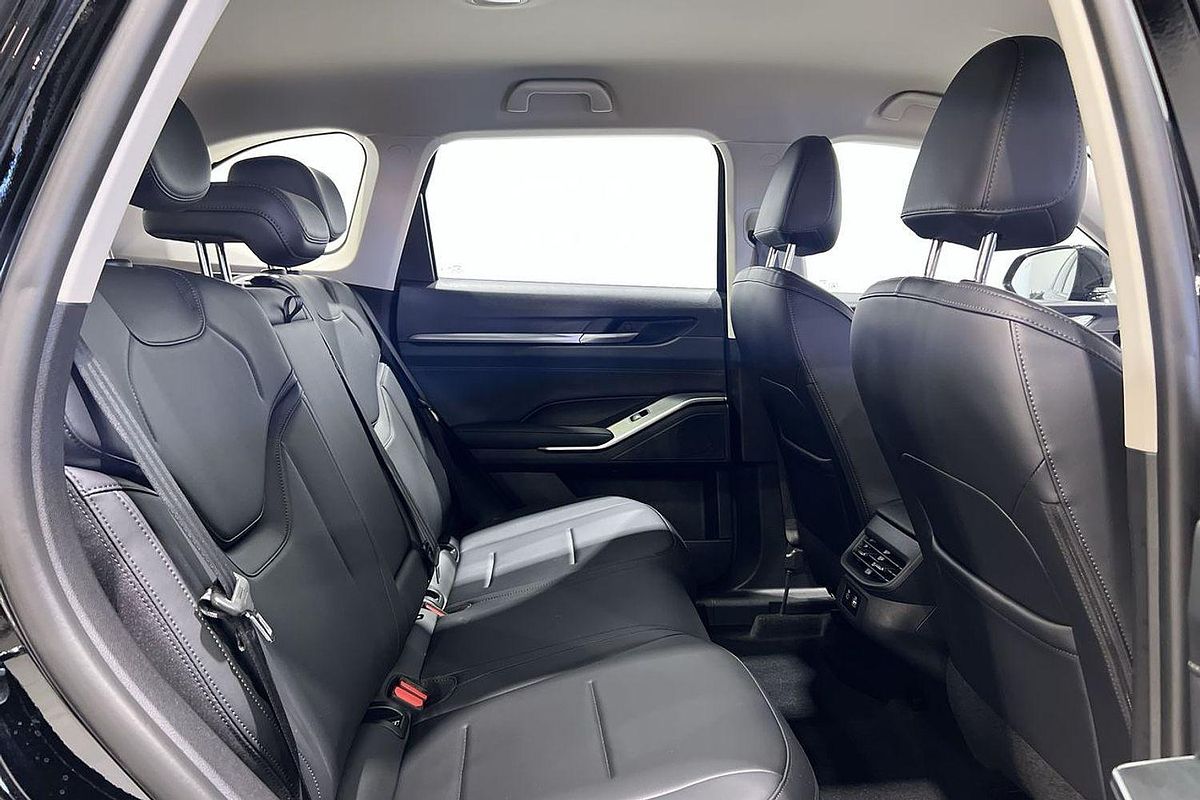 2025 GWM Haval H6 Lux B01