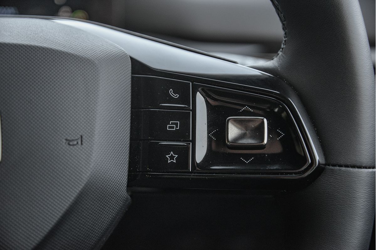 2024 MG MG4 Essence 64 150kW MEH32