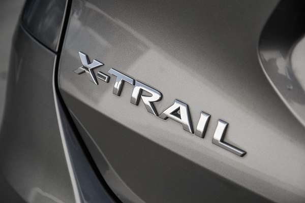 2016 Nissan X-TRAIL ST-L T32