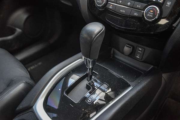 2016 Nissan X-TRAIL ST-L T32