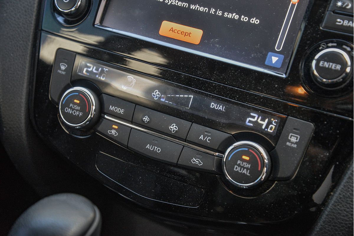 2016 Nissan X-TRAIL ST-L T32