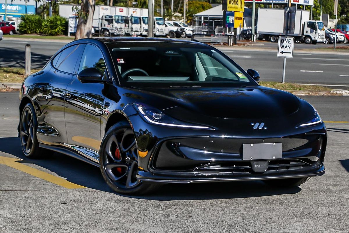2025 MG IM5