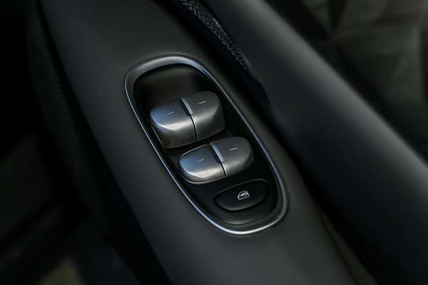 2025 MG IM5