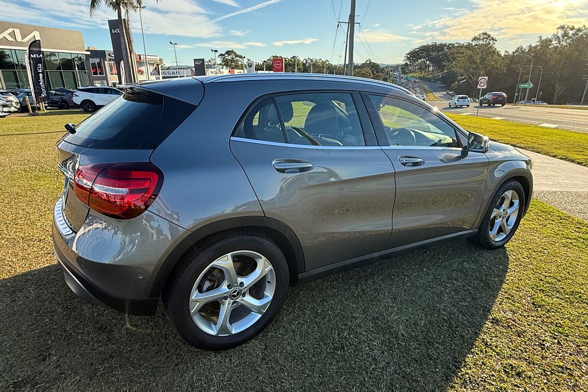 2017 Mercedes-Benz GLA-Class GLA220 d X156
