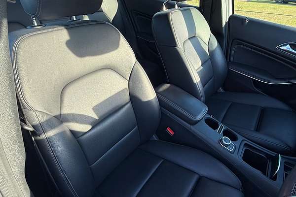 2017 Mercedes-Benz GLA-Class GLA220 d X156