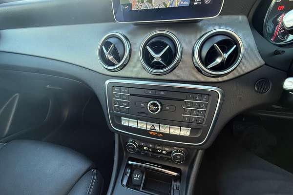 2017 Mercedes-Benz GLA-Class GLA220 d X156