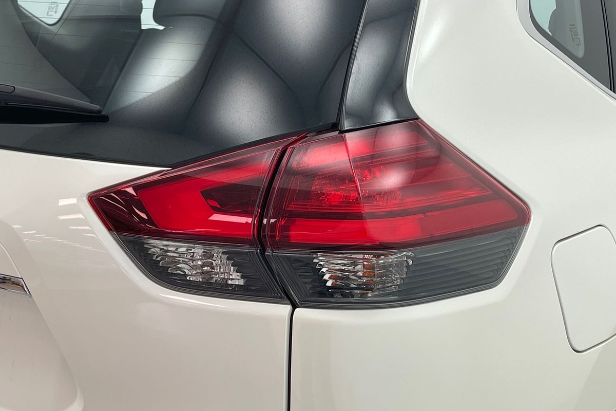 2021 Nissan X-TRAIL ST T32