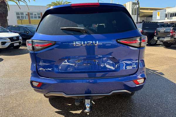 2022 Isuzu MU-X LS-T