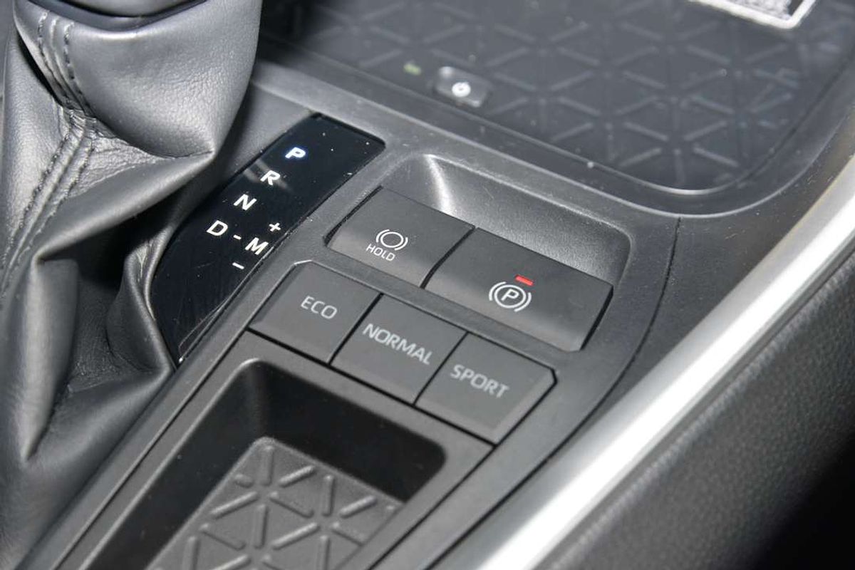 2021 Toyota RAV4 GXL MXAA52R