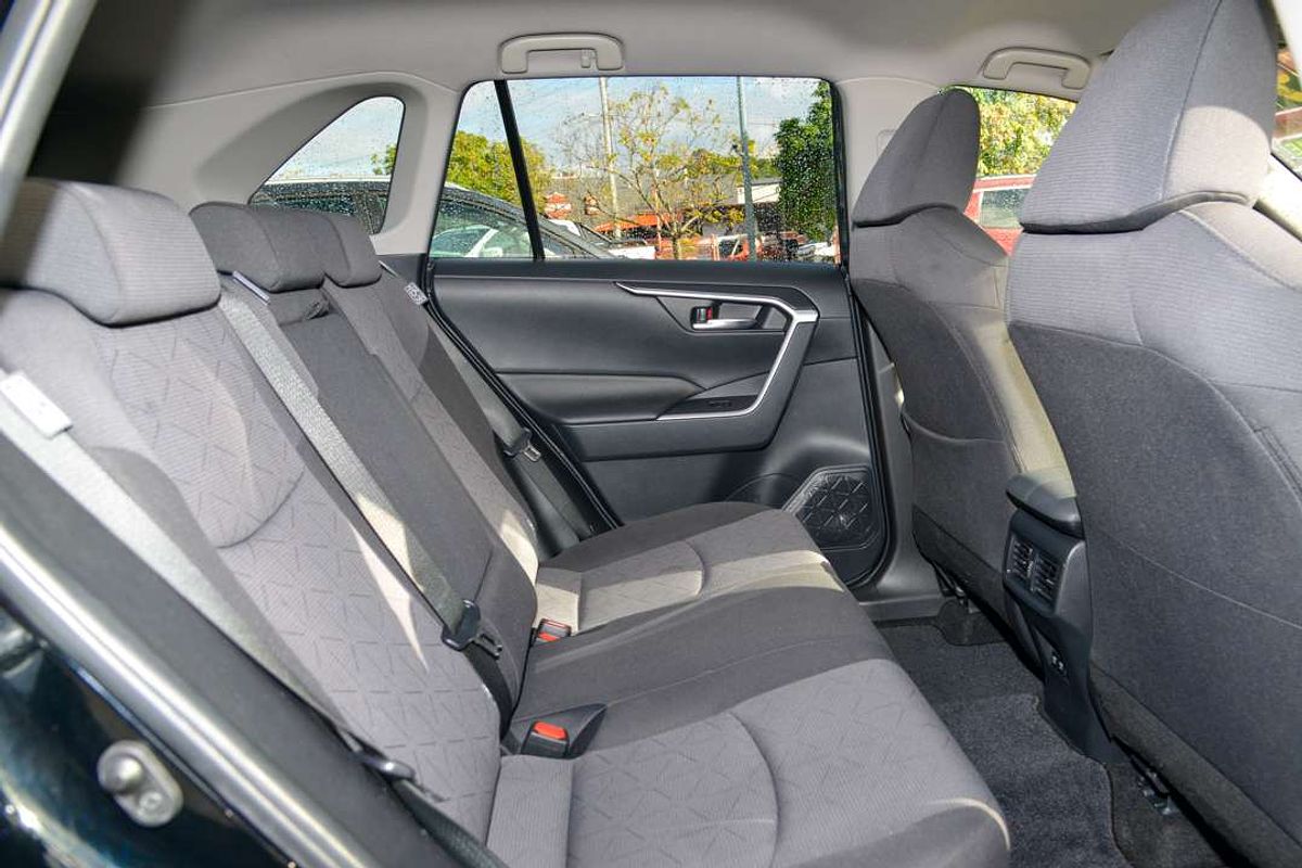 2021 Toyota RAV4 GXL MXAA52R