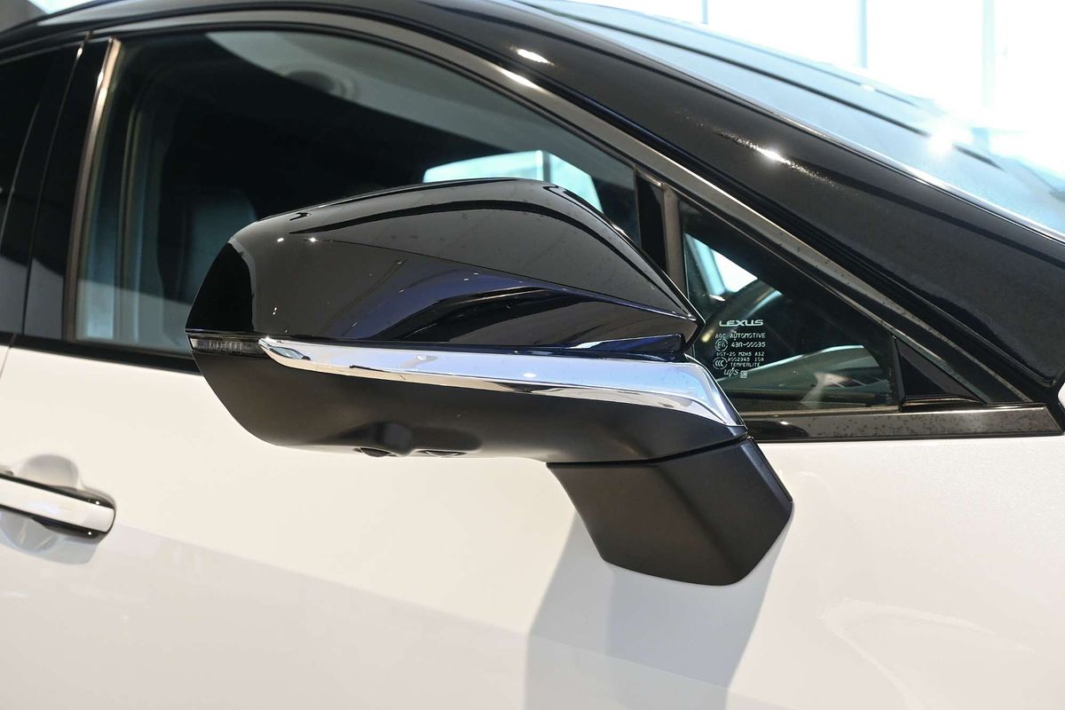 2022 Lexus NX NX450h+ F Sport AAZH26R