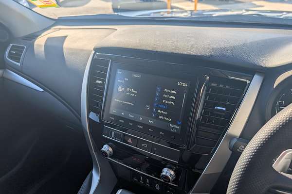 2024 Mitsubishi Pajero Sport GLS QG