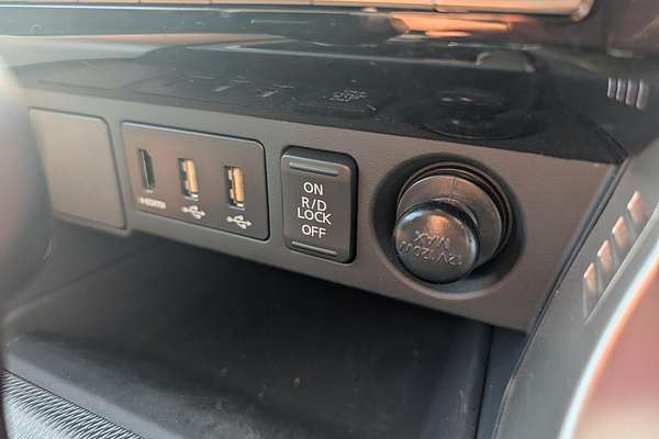 2024 Mitsubishi Pajero Sport GLS QG