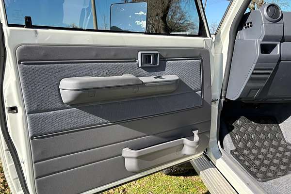 2022 Toyota Landcruiser GXL VDJ79R 4X4