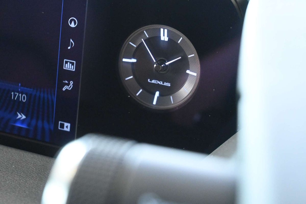 2021 Lexus UX250h UX250h Luxury 2.0L Hybrid Auto E-CVT SUV MZAH10R
