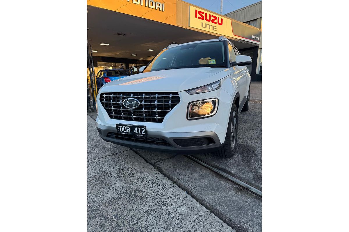 2025 Hyundai Venue Elite QX.V5