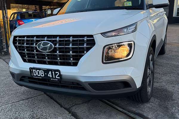 2025 Hyundai Venue Elite QX.V5