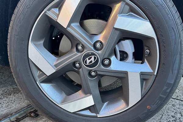 2025 Hyundai Venue Elite QX.V5