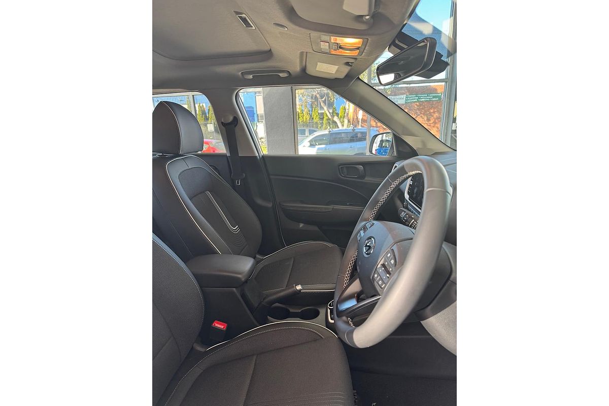 2025 Hyundai Venue Elite QX.V5
