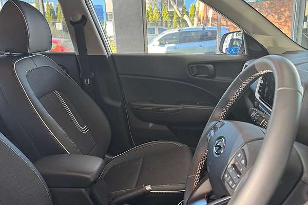 2025 Hyundai Venue Elite QX.V5