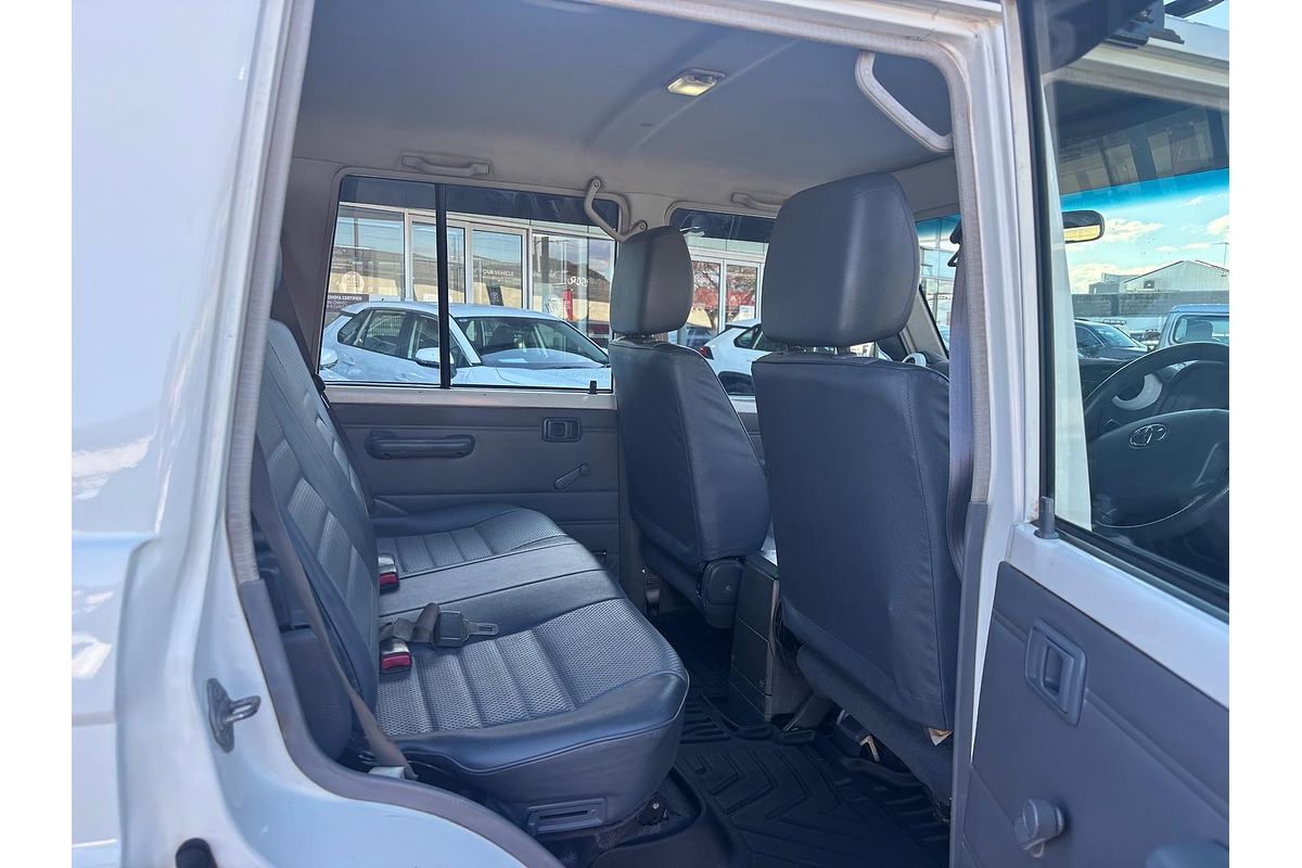 2009 Toyota Landcruiser Workmate VDJ76R
