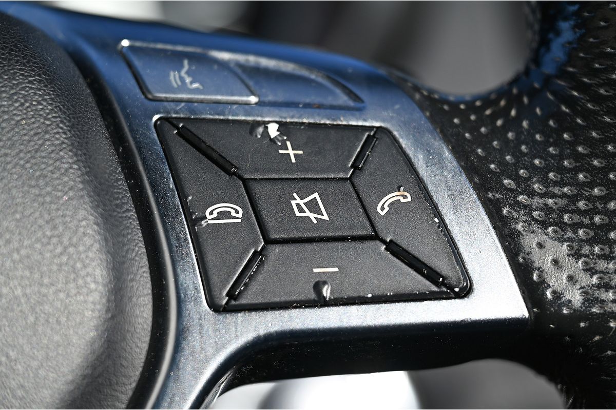 2012 Mercedes-Benz C-Class C250 BlueEFFICIENCY C204