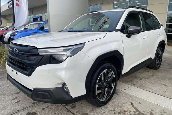 2025 Subaru Forester Premium S6