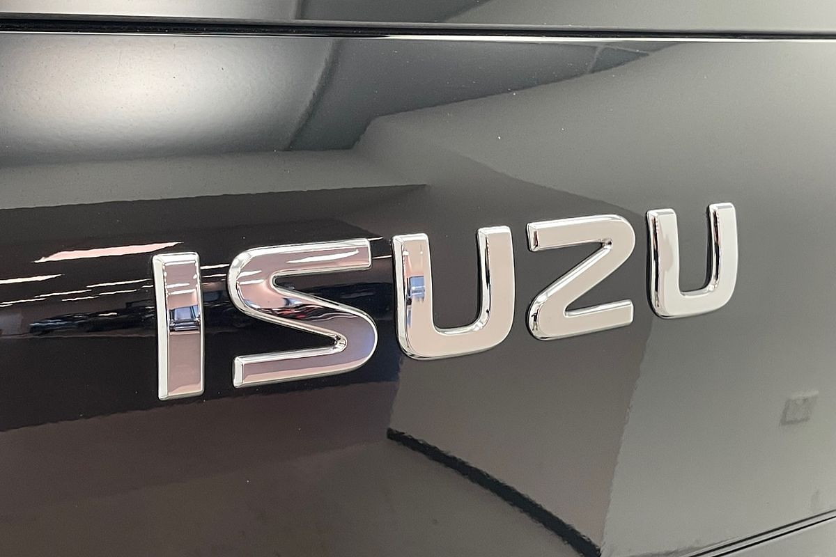 2021 Isuzu MU-X LS-U