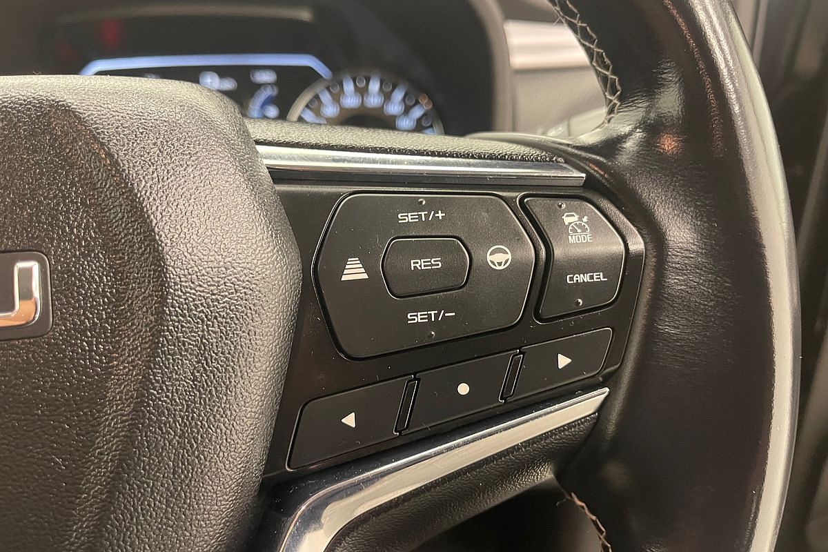 2021 Isuzu MU-X LS-U