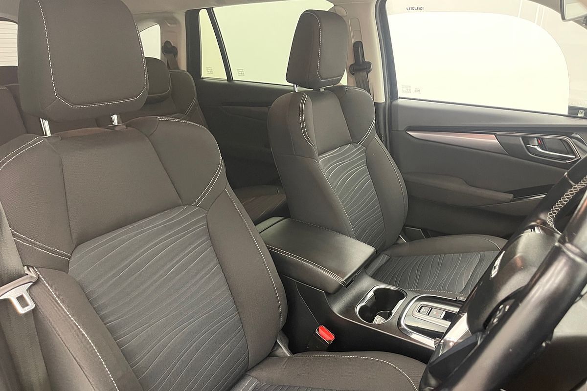 2021 Isuzu MU-X LS-U