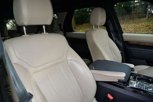 2018 Land Rover Discovery TD6 HSE Series 5