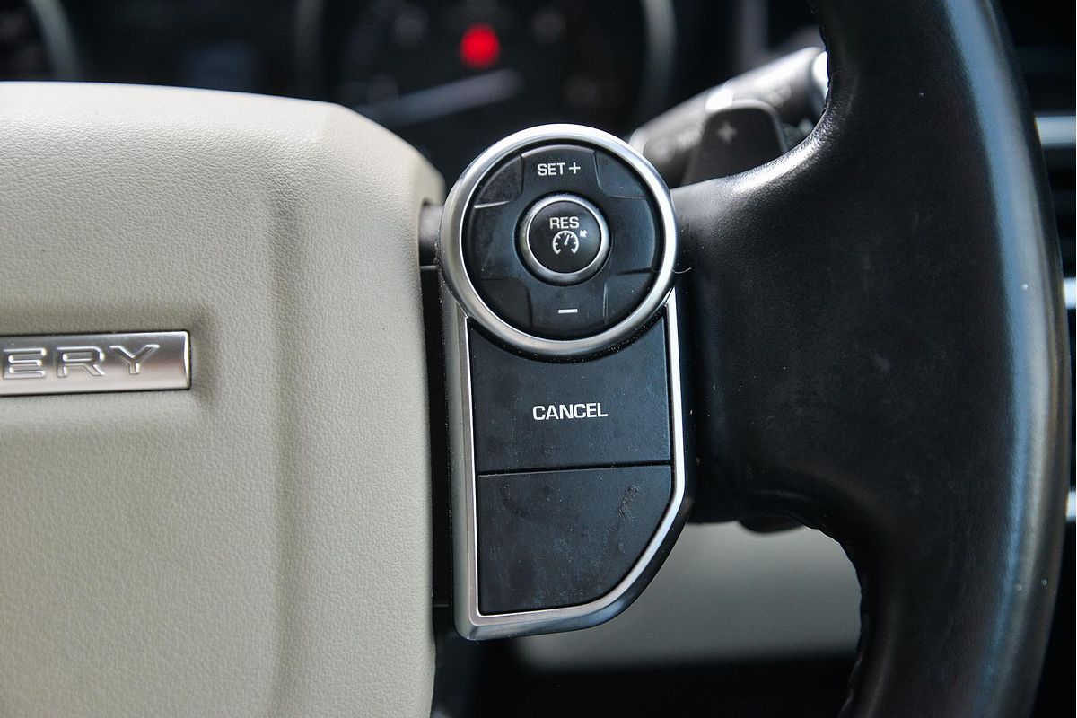 2017 Land Rover Discovery TD6 SE Series 5