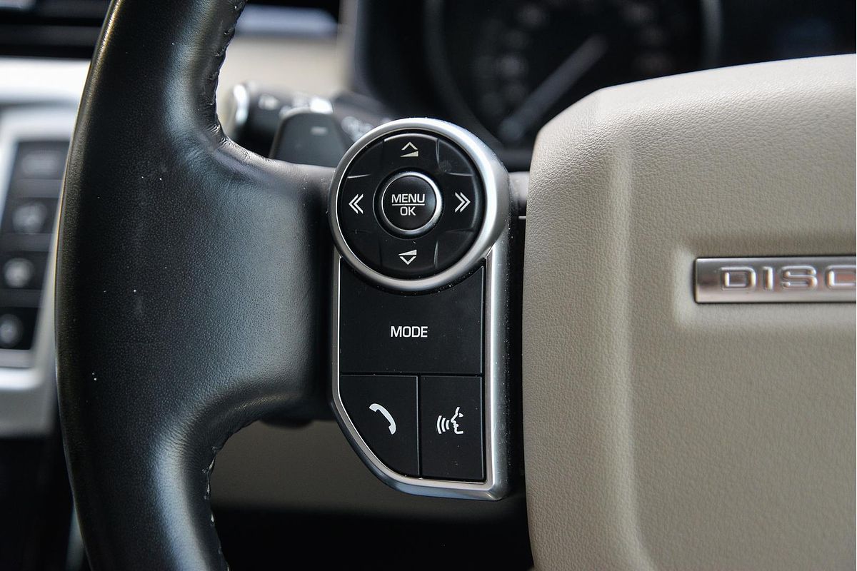 2017 Land Rover Discovery TD6 SE Series 5