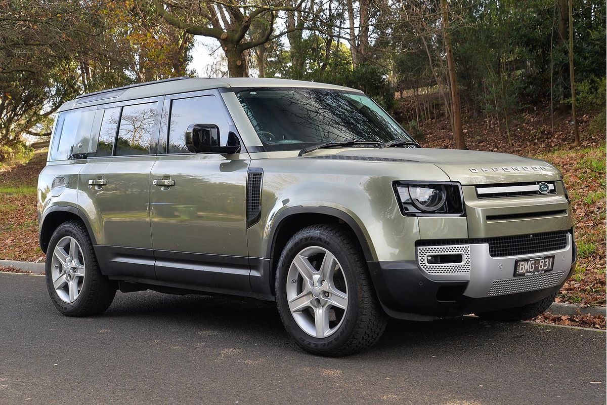 2020 Land Rover Defender 110 P400 HSE L663